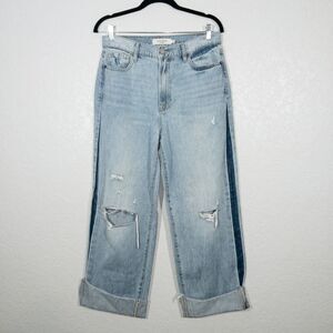 Hidden Los‎ Angeles Light Blue Wash Distressed Mom Jeans Size 28